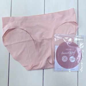 Kindred Bravely maternity underwear (under-belly)
